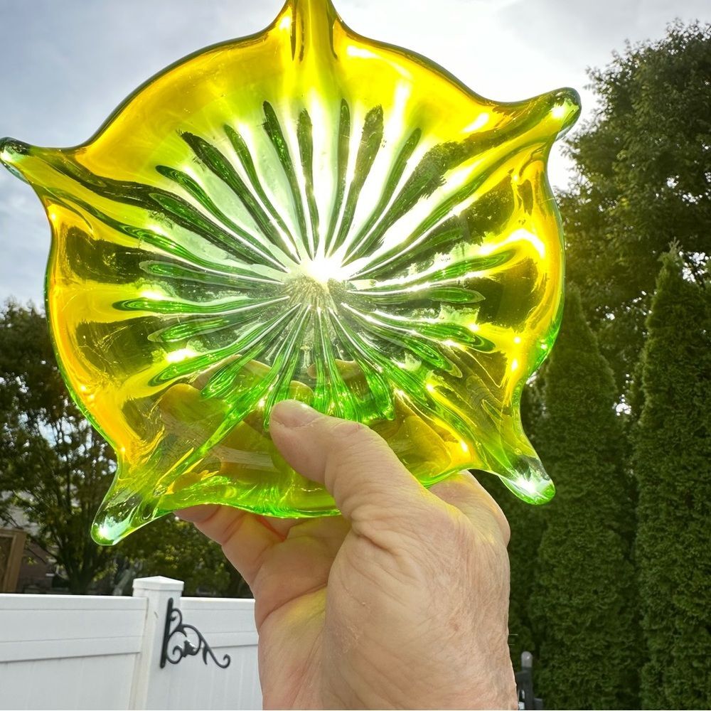 Vintage Green Italian Murano Glass Dish Art Glass